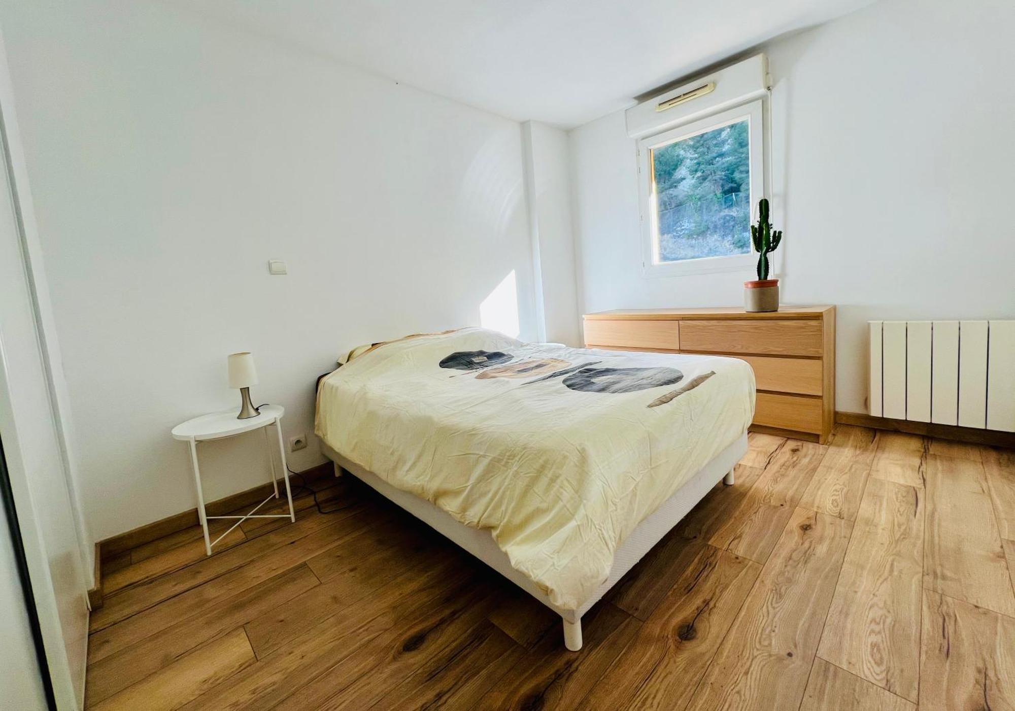 Magnificent Renovated Apartment, 2 Of 45 M2, Close Tothe Sea, Floor, Terrace